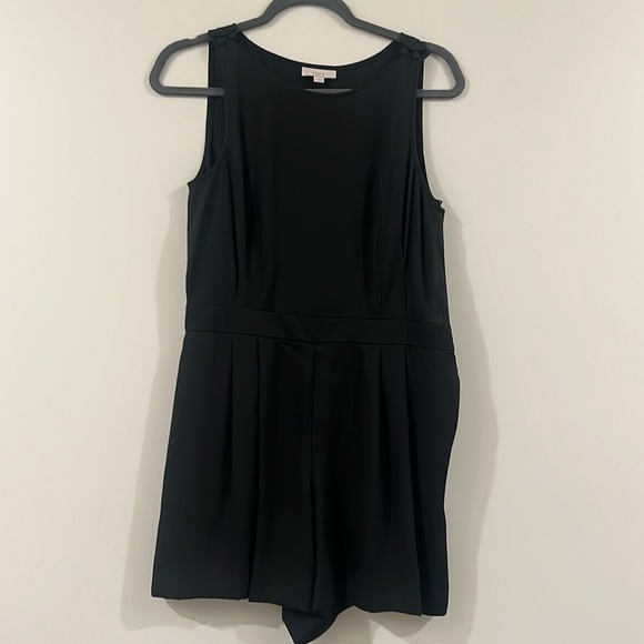 Loft black romper - Picture 2 of 7